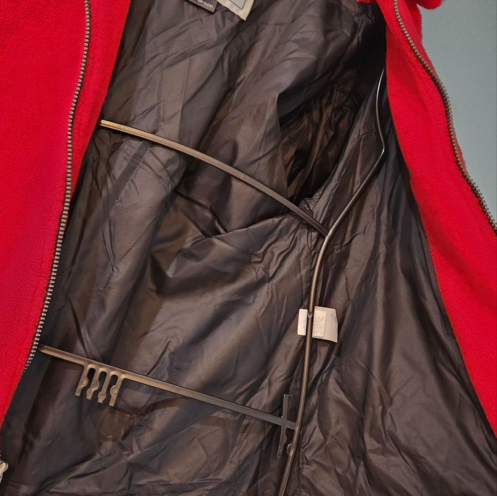 Women's Nils Resort Collection Red Fleece Jacket, Size S - Picture 16 of 16